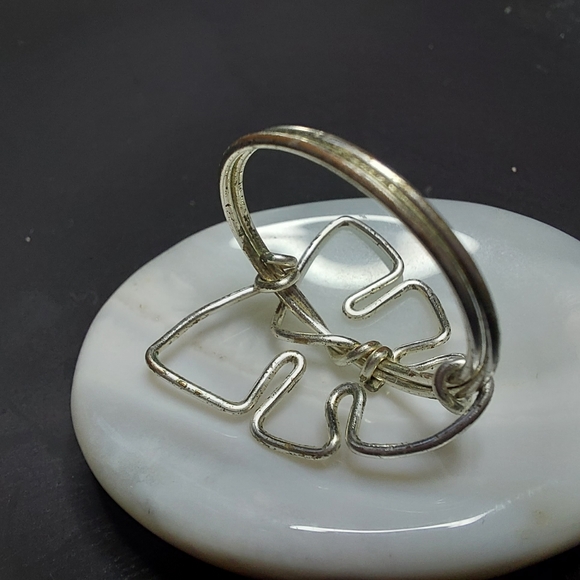 Handcrafted Silver Monstera Ring - Picture 2 of 9